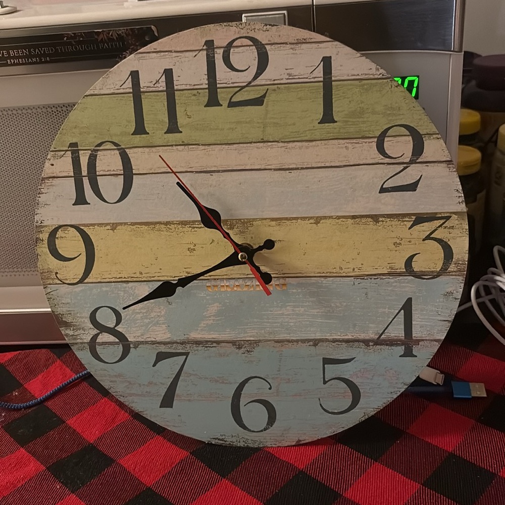 Multicolor Rustic Wall Clock - Picture 2 of 3